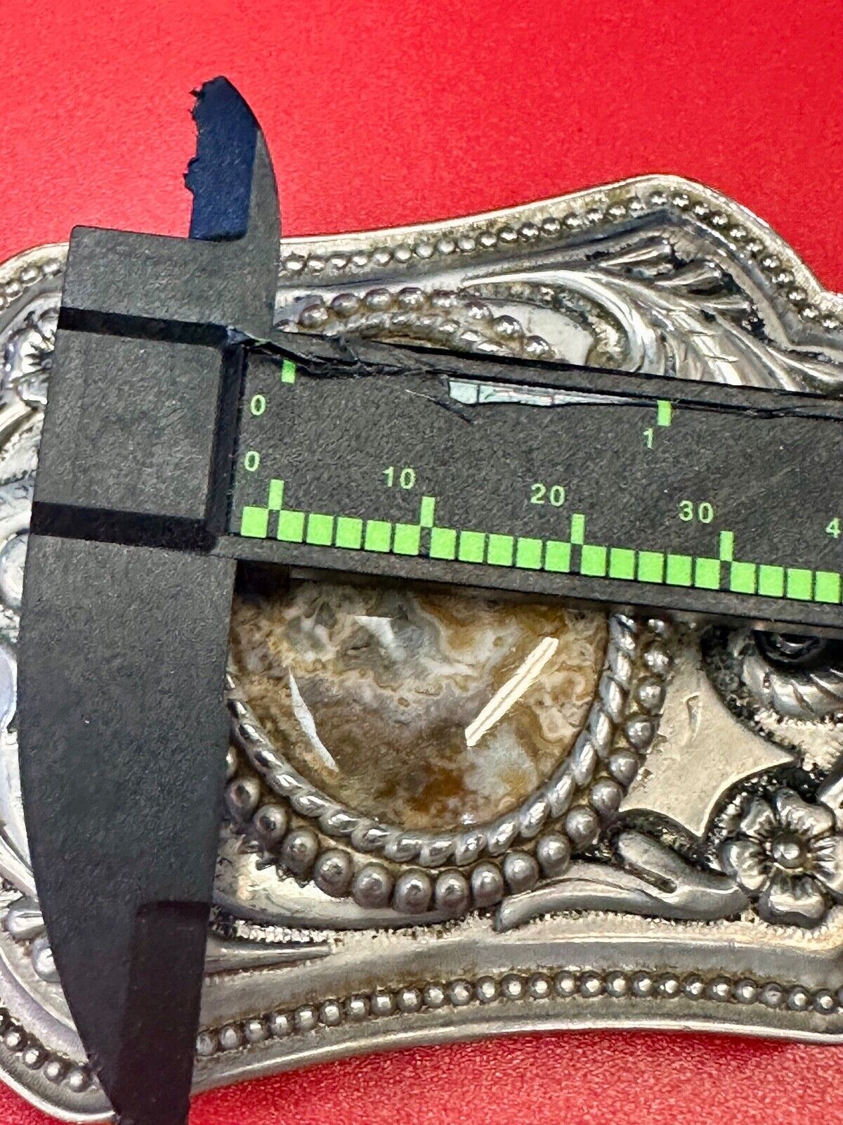 Vintage cabochon cab stone centerpiece on western silver tone belt buckle