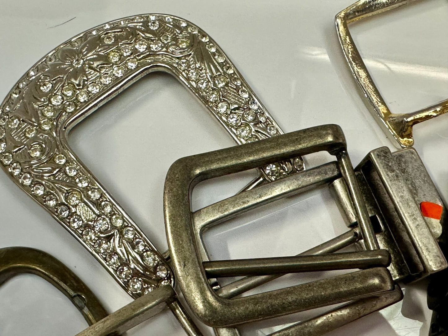 27 Piece Mixed Lot, Grab Bag - Resale Gifts! Vintage & Modern Belt Buckles