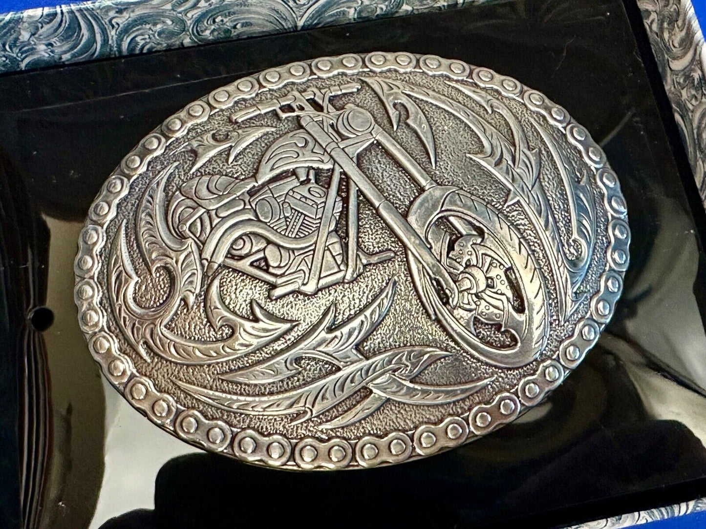 Biker Motorcycle Chopper Designed silver tone oval Crumrine Belt Buckle in box