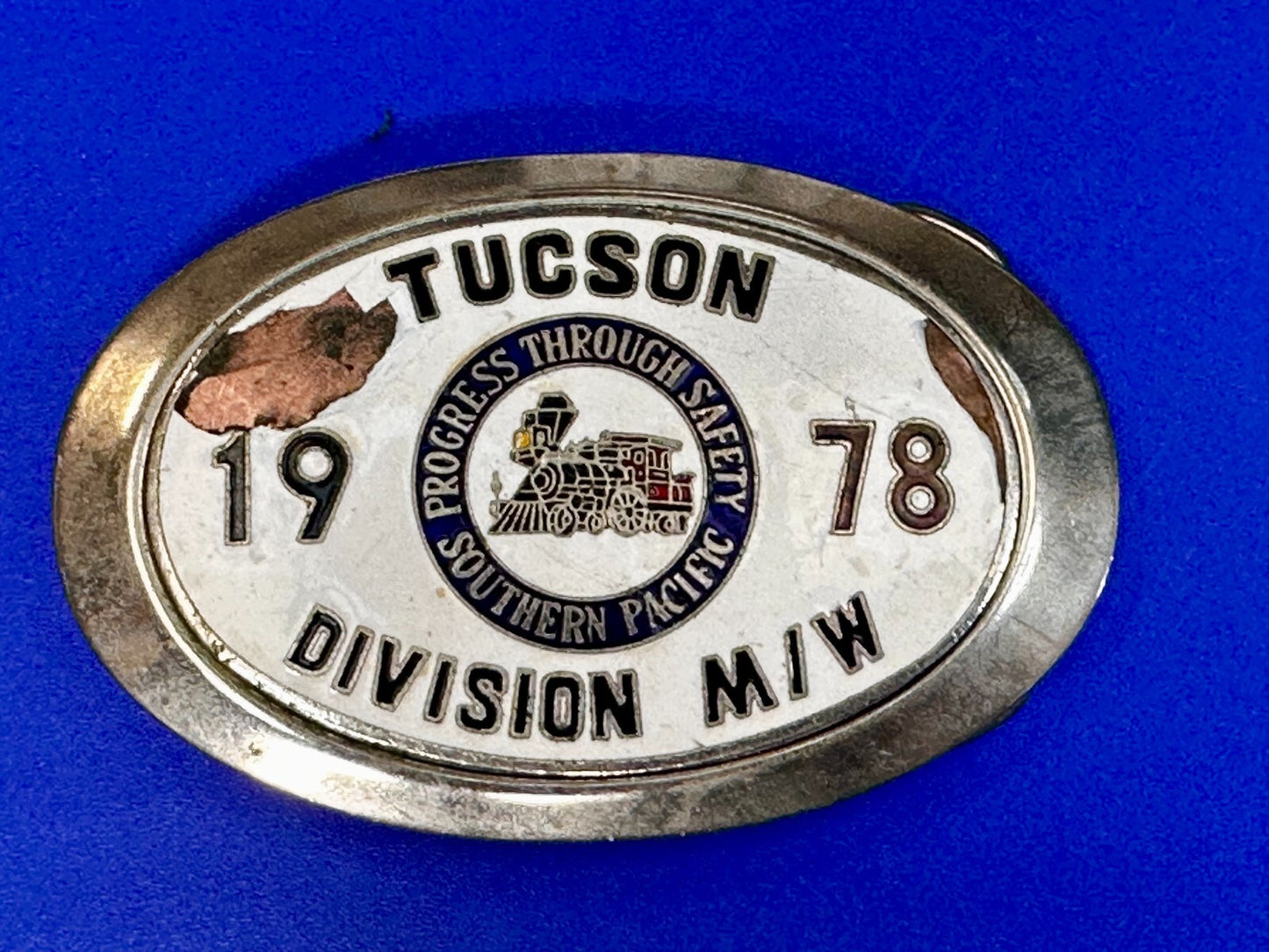 1978 Southern Pacific Tucson Division Railroad Safety Silver Tone Belt Buckle