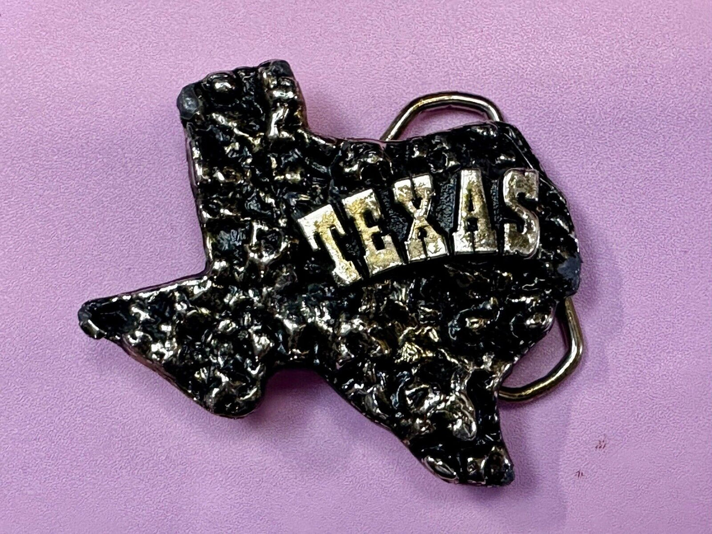 The Great State of Texas Cutout Map shaped Vintage Belt Buckle marked W