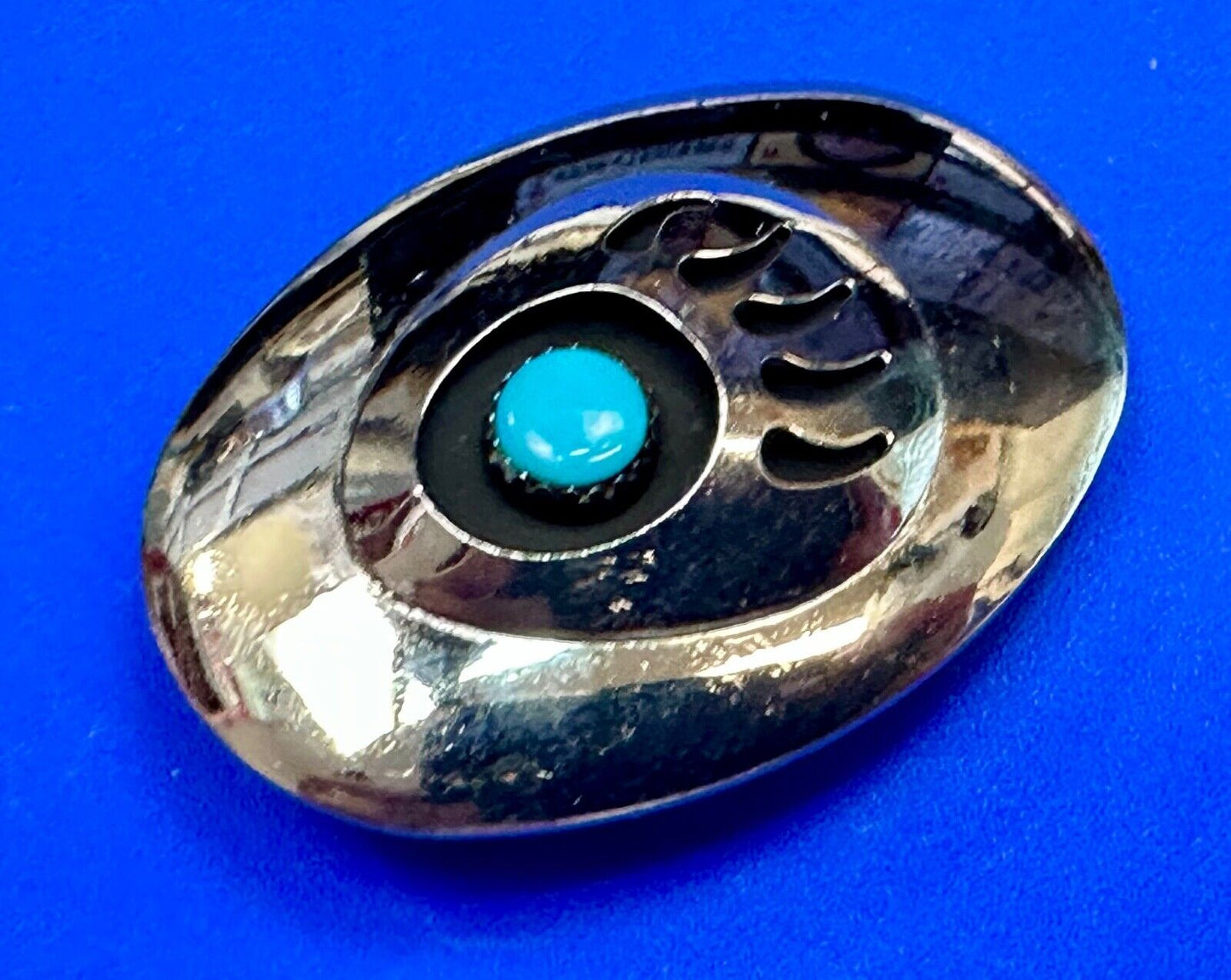 BC - Vintage B Cayaditto Zuni Bear Claw oval Belt Buckle