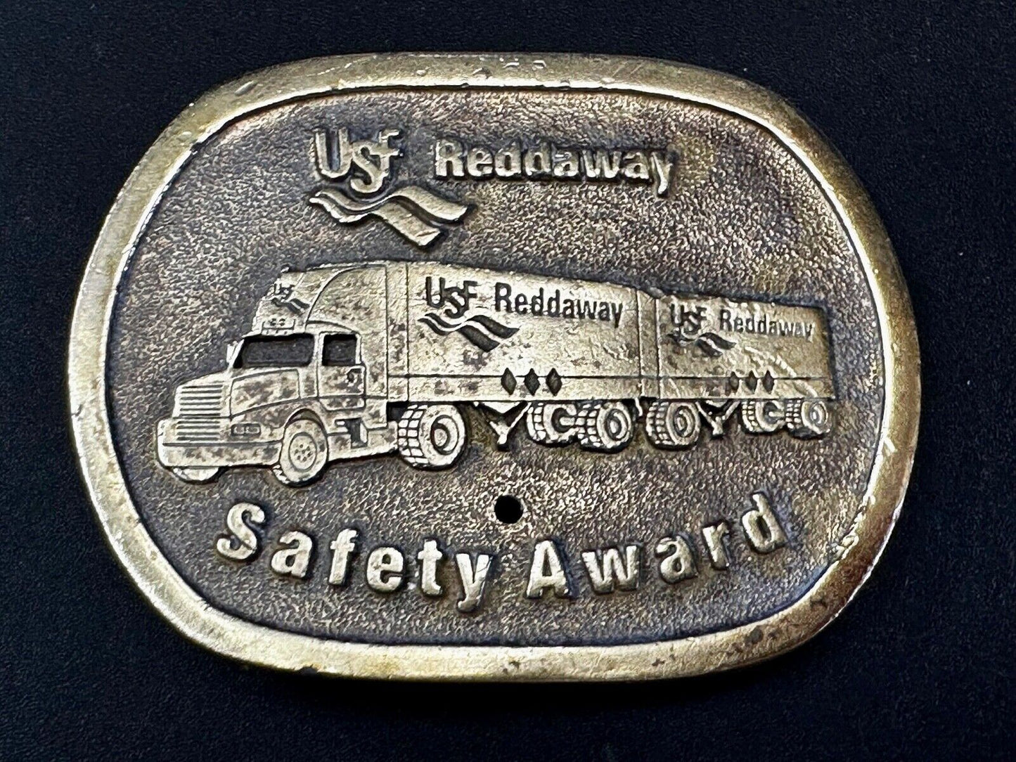 USF RedDaway Transportation Company Semis Drivers safety award 1996 Belt Buckle