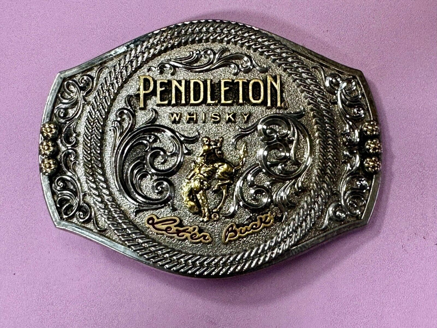 2021 Pendleton whiskey Let'er Buck Rodeo Cowboy Montana Silversmiths Belt Buckle