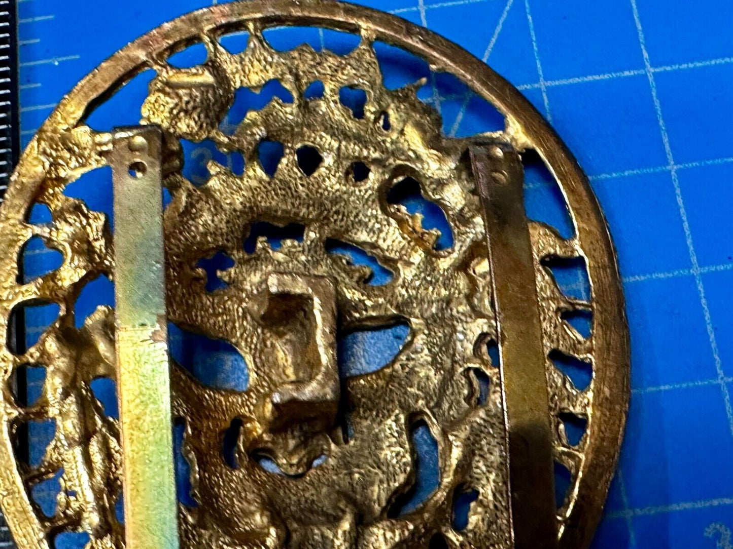Beautiful Lion Tiger Head Vtg. Figural Cutout See Through Gold Tone Belt Buckle