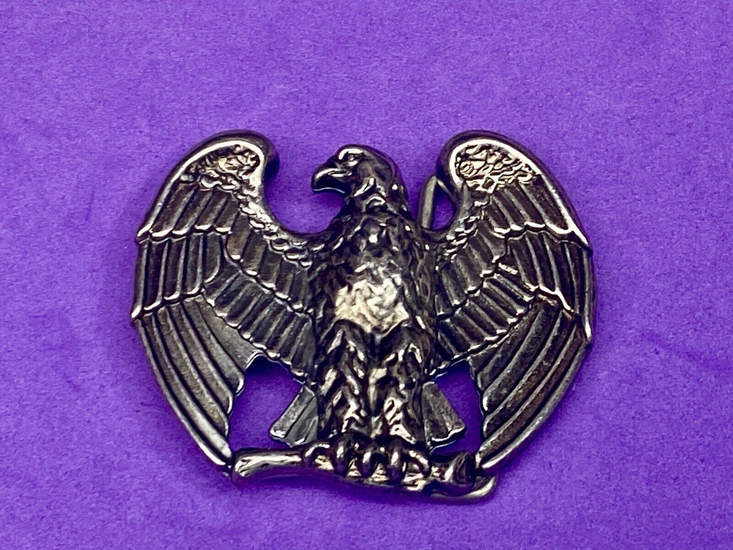 Avon Majestic Eagle United States Of America Pride! Belt Buckle 1982 2.5" X 2"