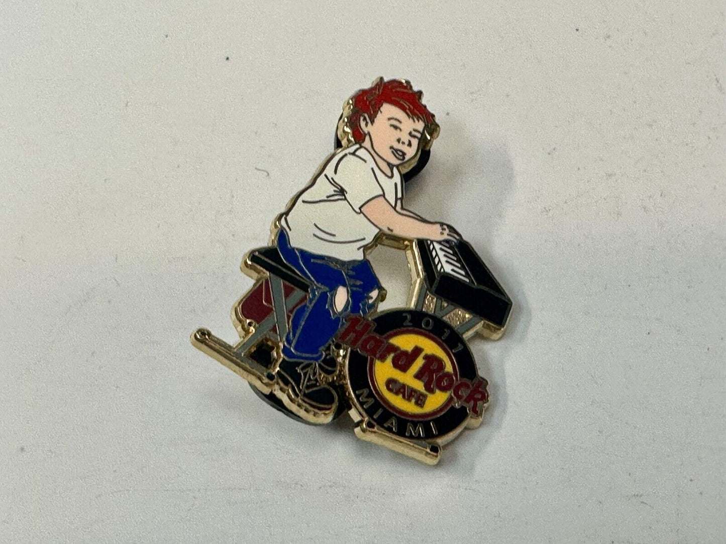 2011 Miami FL Keyboard Player Hard Rock Cafe Baby Rocker collectors pin