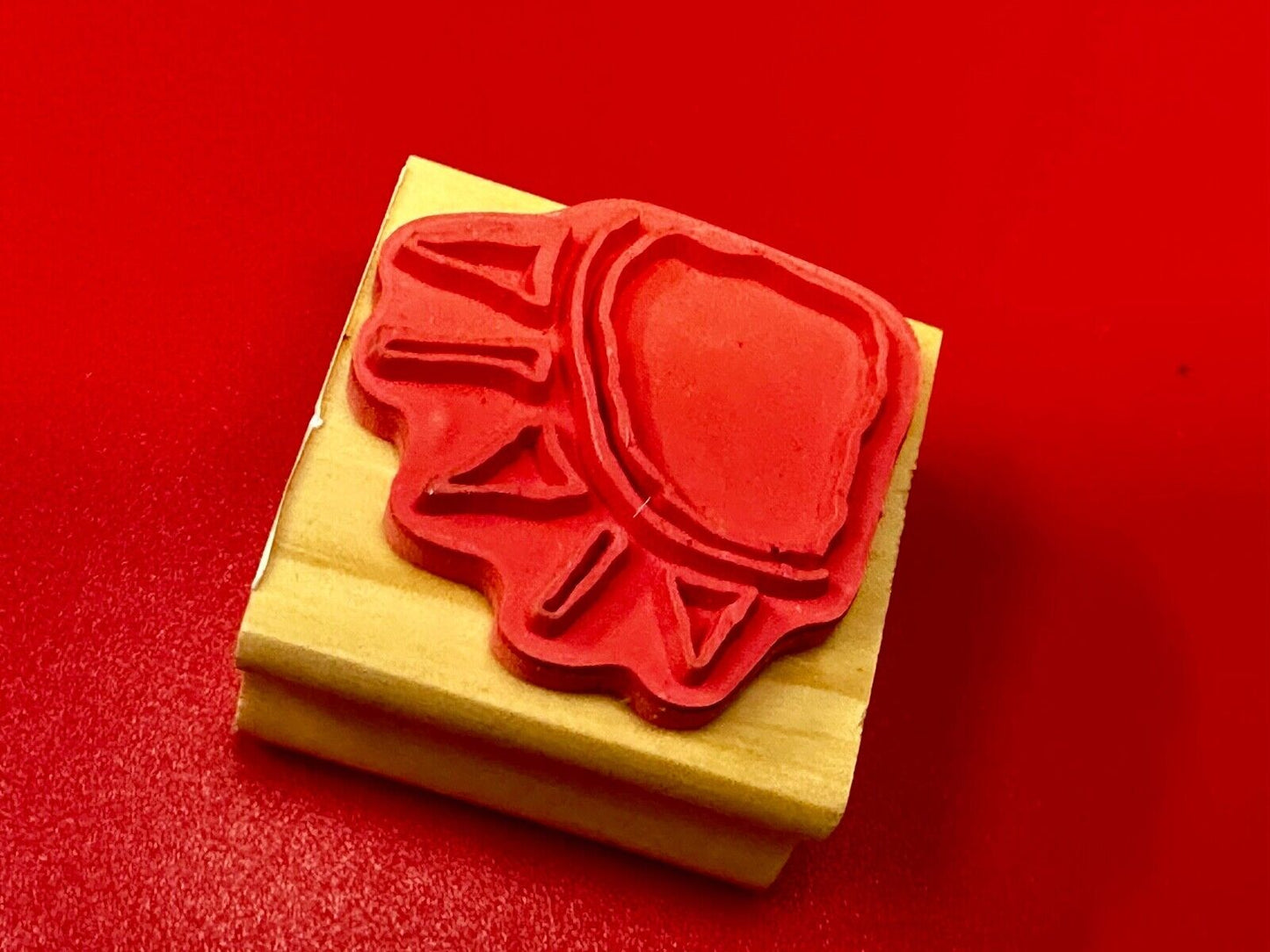 Bear Animal Paw Print - NOS 1.5" Rubber Stamp for Crafting and Card Making