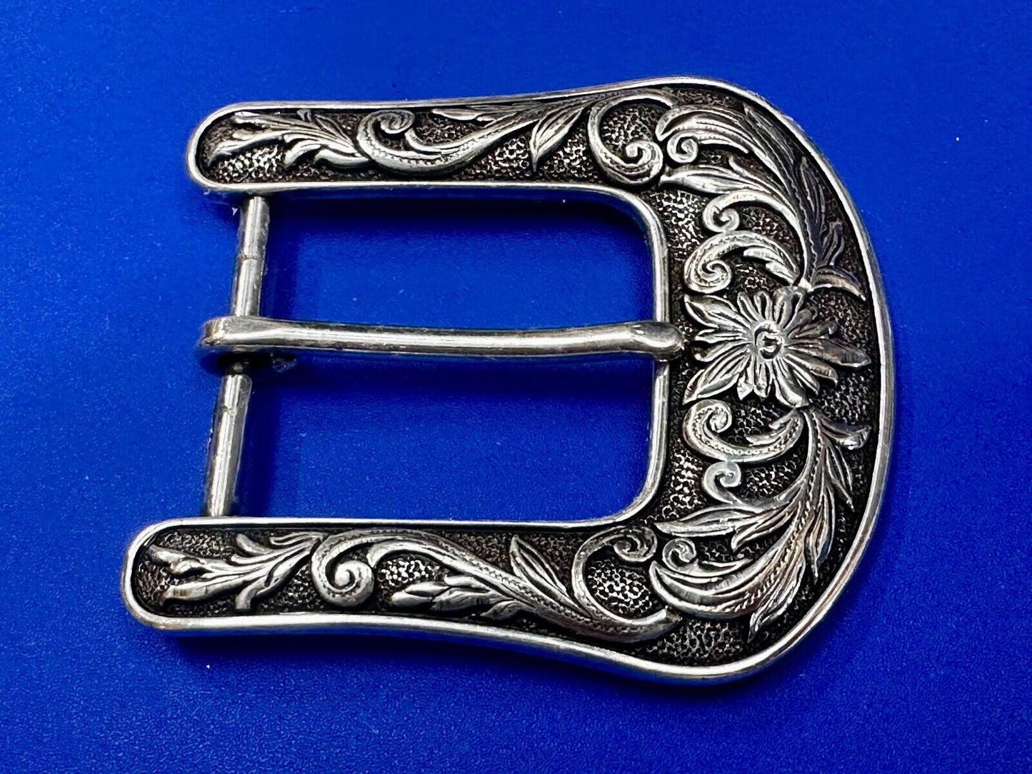 Ariat - Western flower swirl design ranger style replacement belt buckle
