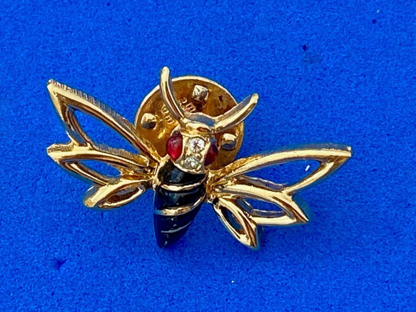 Bee Pin Jewelry, Bumblebee, Queen Bee Vintage Brooch Signed 16Maz B.A.B. Regd