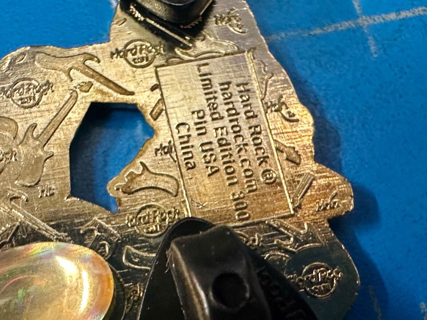 2011 Miami FL Keyboard Player Hard Rock Cafe Baby Rocker collectors pin