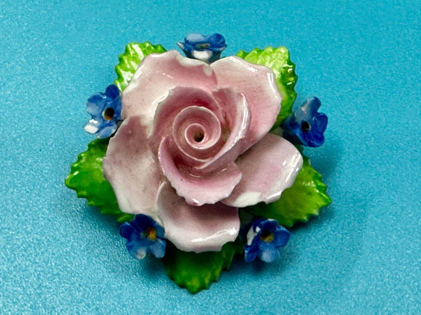 Beautiful Rose Flower Bouquet Brooch Pin Denton China Made in England