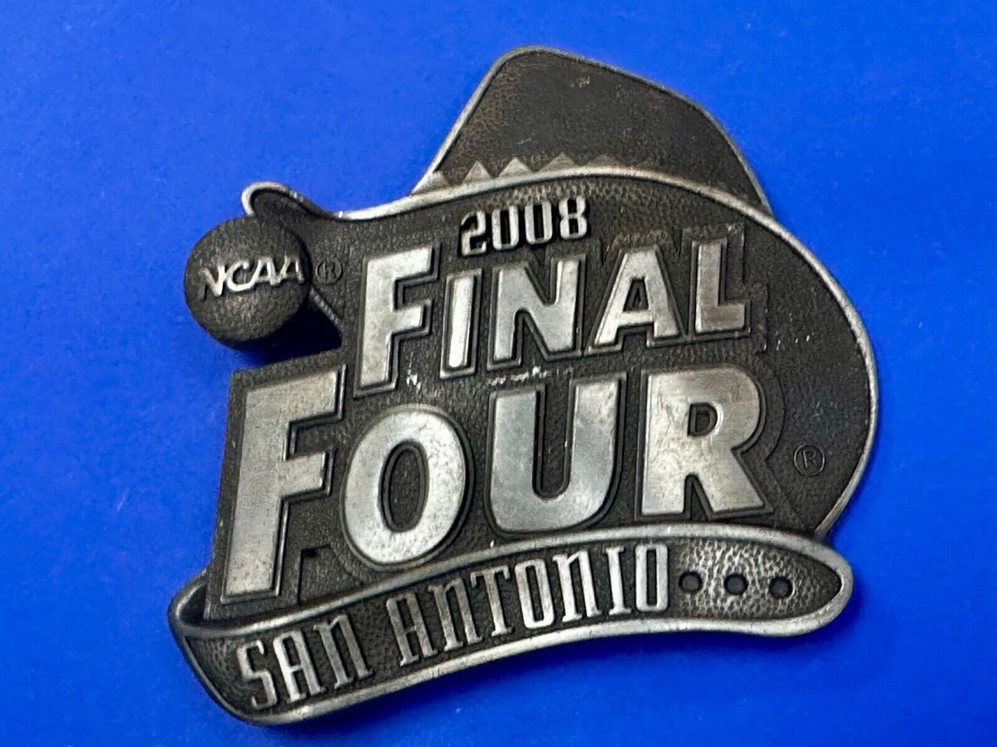 2008 Final Four Basketball Tourney Commemorative San Antonio Texas Belt Buckle