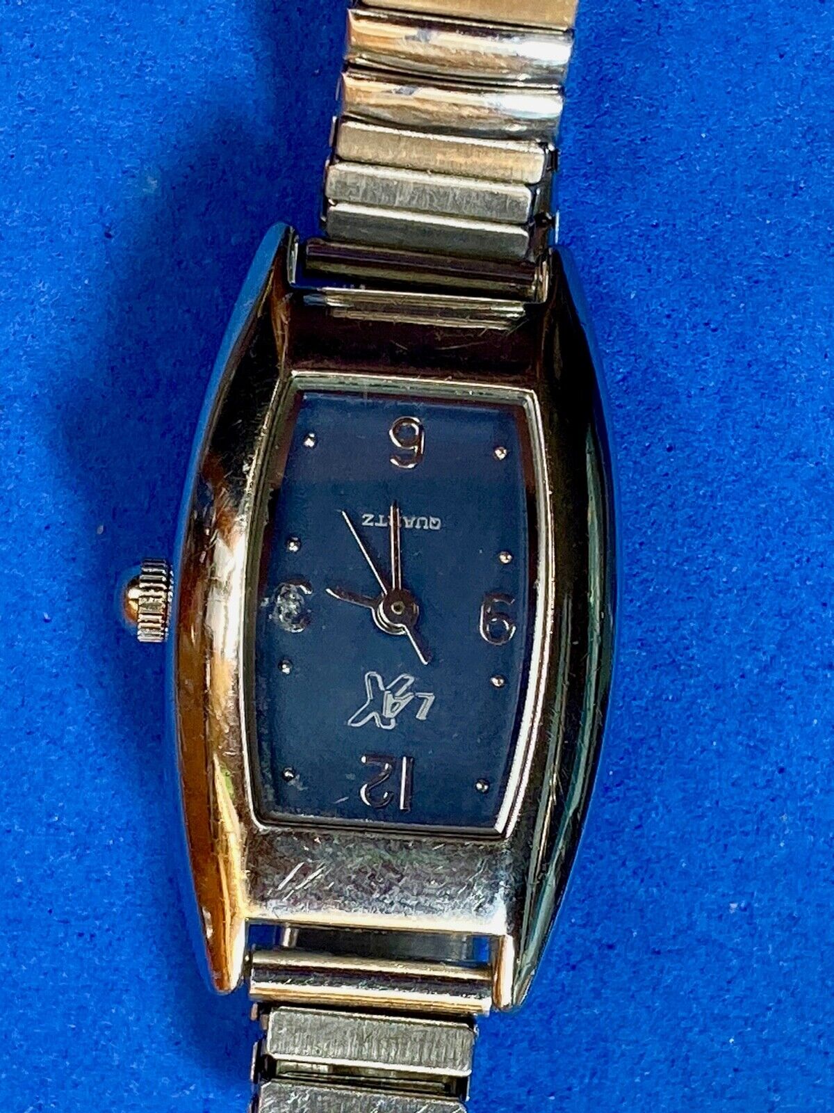 Beautiful LA X brand women's lades stretch band watch silver black rectangle