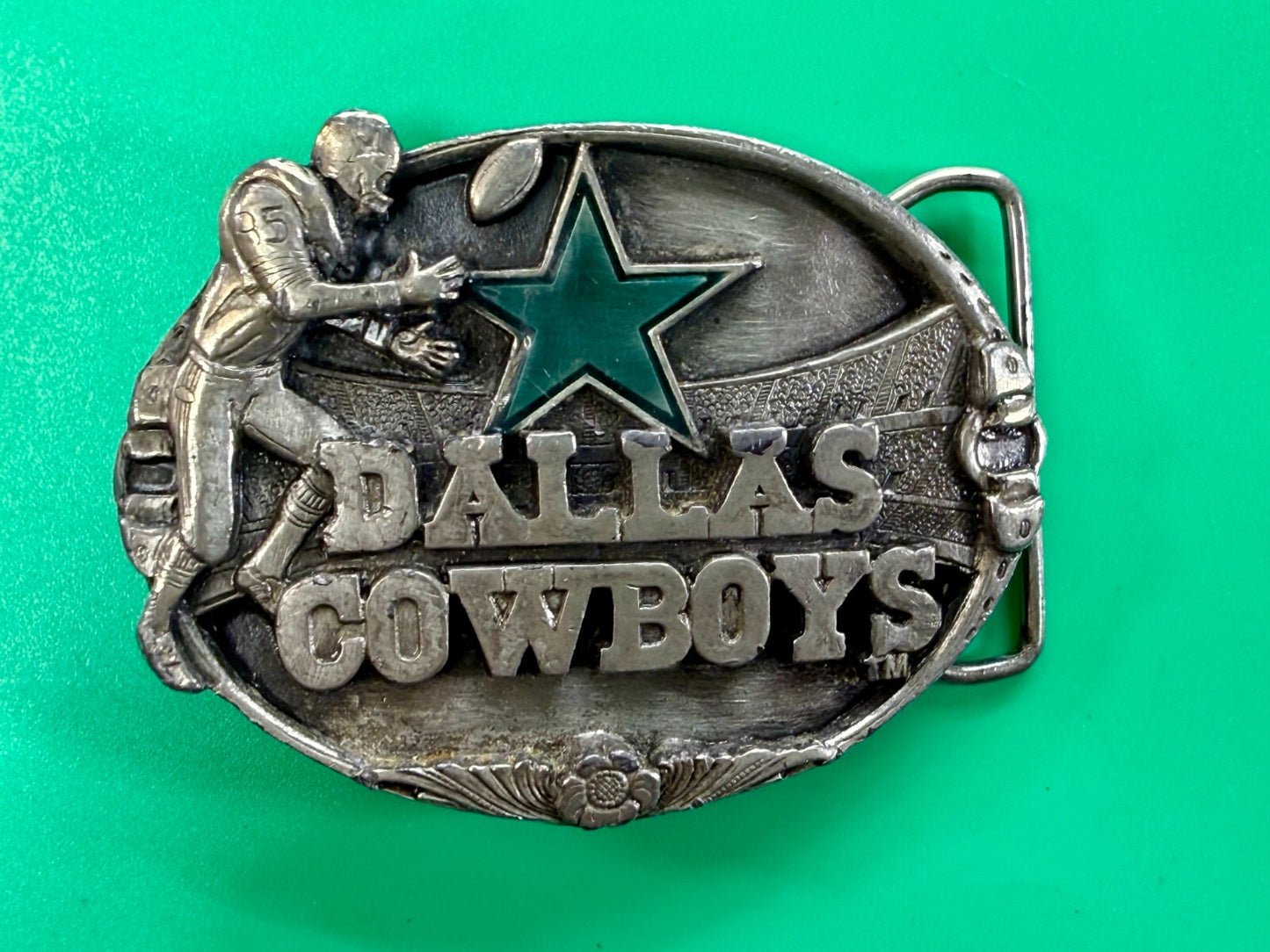 The Dallas Cowboys American Football Team Sports Fan Siskiyou Vtg. Belt Buckle