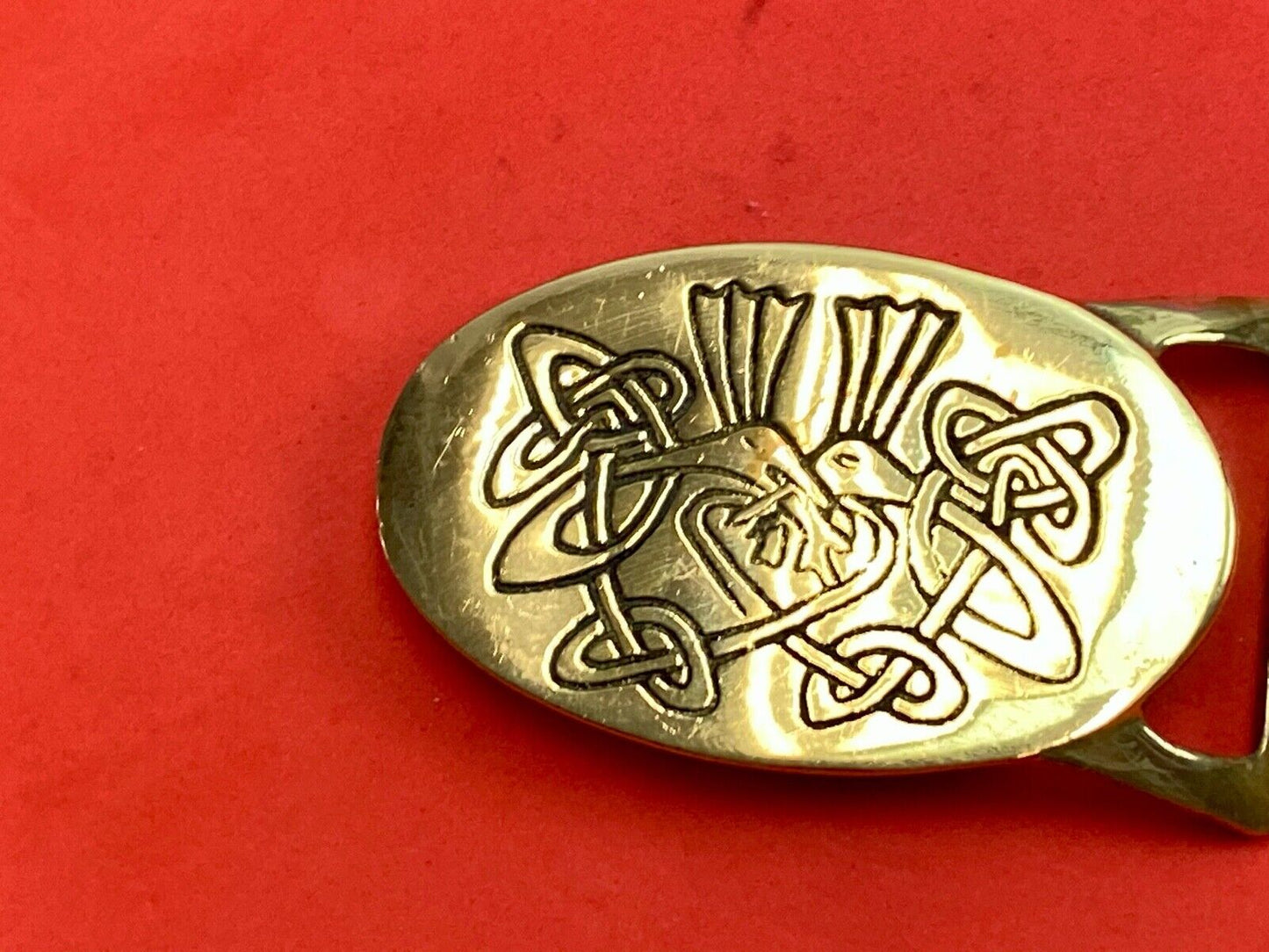 Vintage artisan solid brass belt buckle drawing of two doves Love birds
