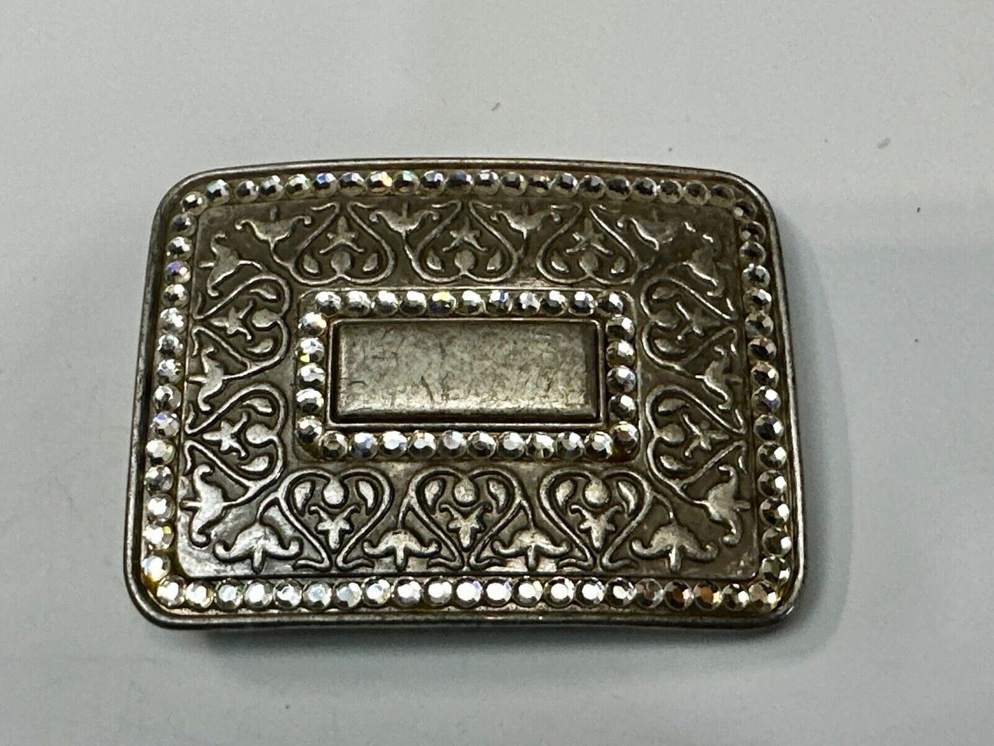 Vintage Floral flower swirl design belt buckle with two rhinestone boarders
