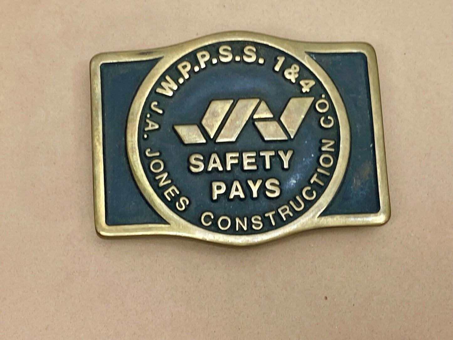 1981 W.P.P.S.S. 1 & 4 Safety Pays Jones Construction - Anacortes Belt Buckle