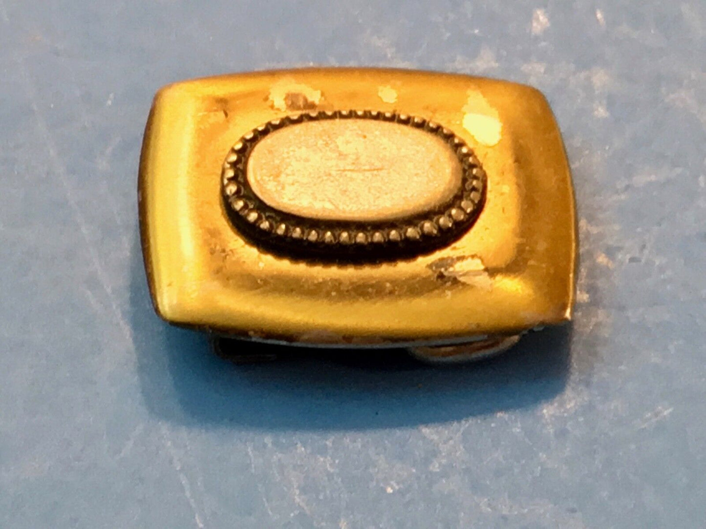 Vintage Antique? Brass tone? Metal? Dress Fancy Centerpiece Belt Buckle