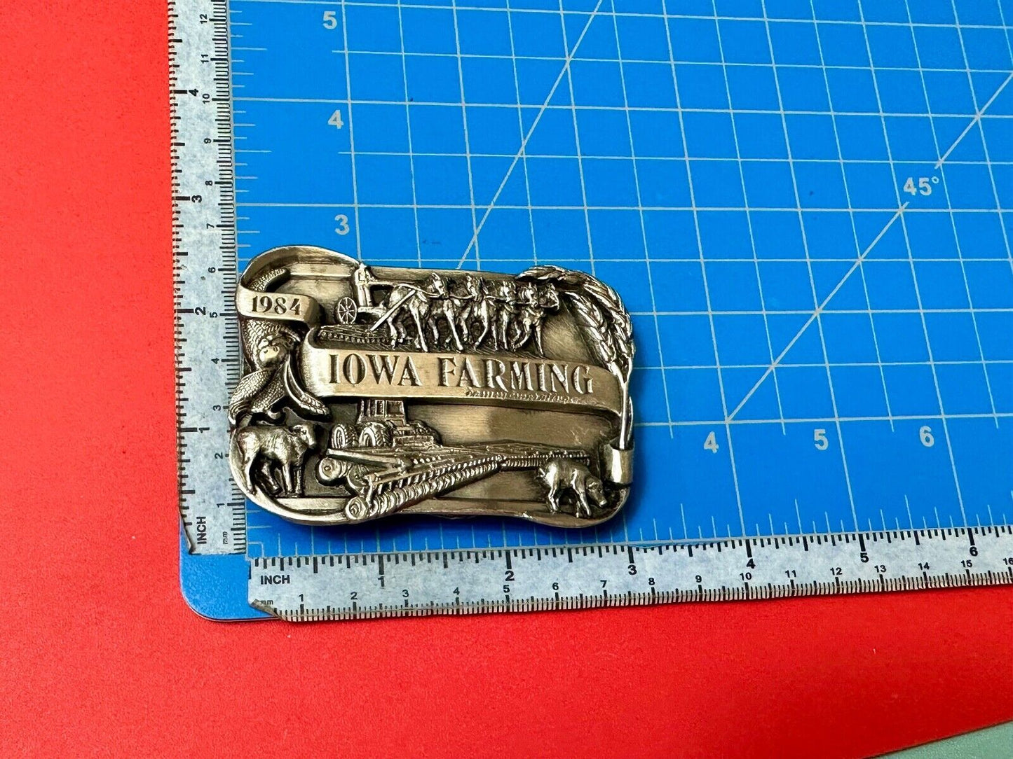 1984 Iowa State Farm Commemorative belt buckle or table display by Siskiyou