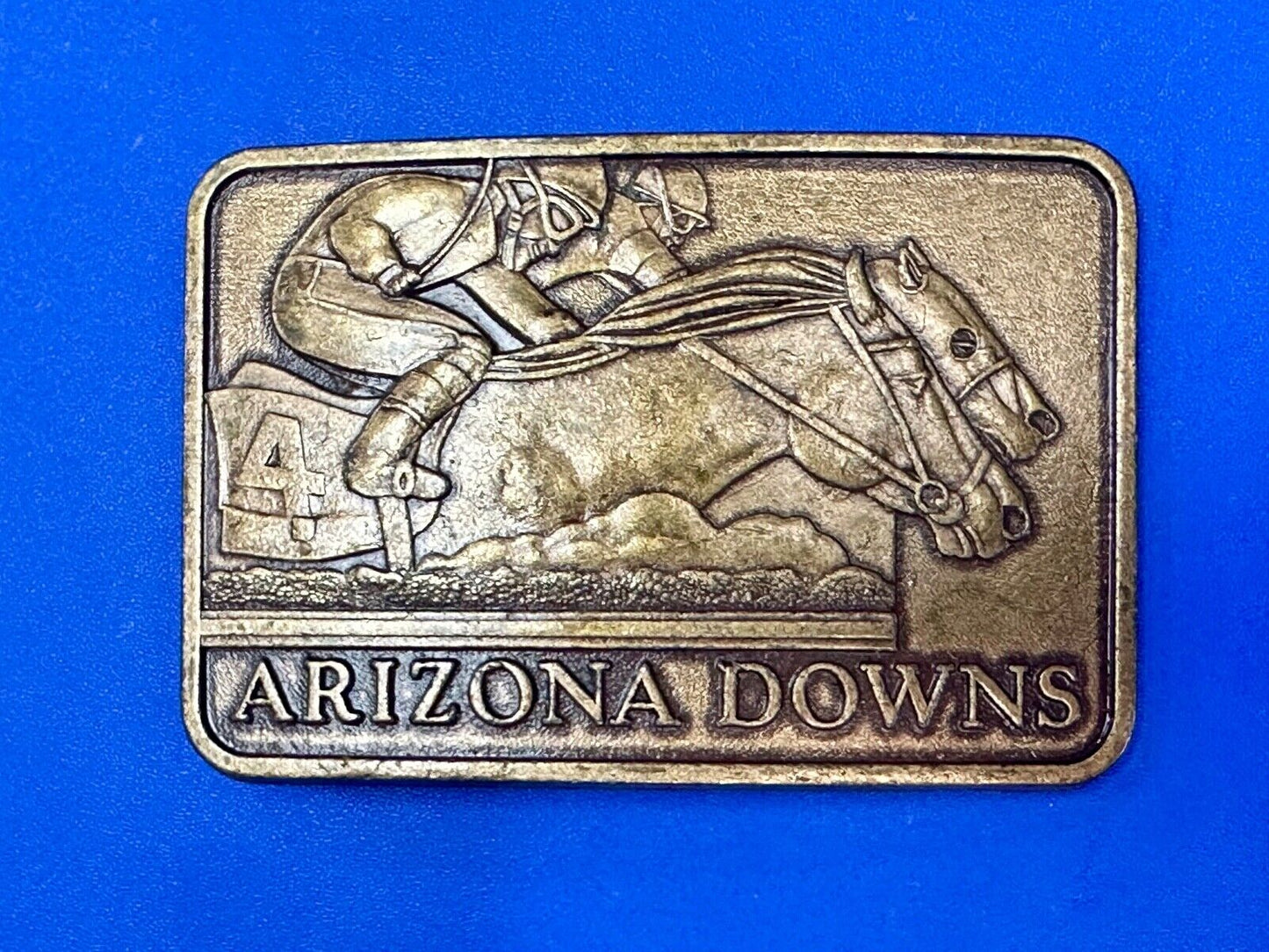 Vintage Arizona Downs Jockeys on Horses Racetrack vtg. Brass Tone Belt Buckle