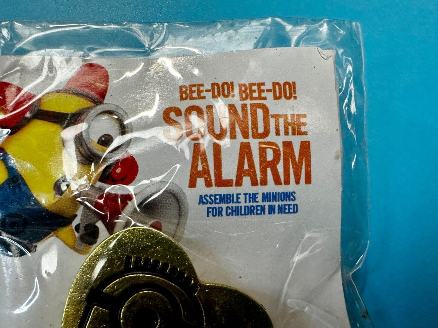 Bee-Do Despicable Me Minion Stuart Kevin Heart Pin by Variety Childrens Hospital
