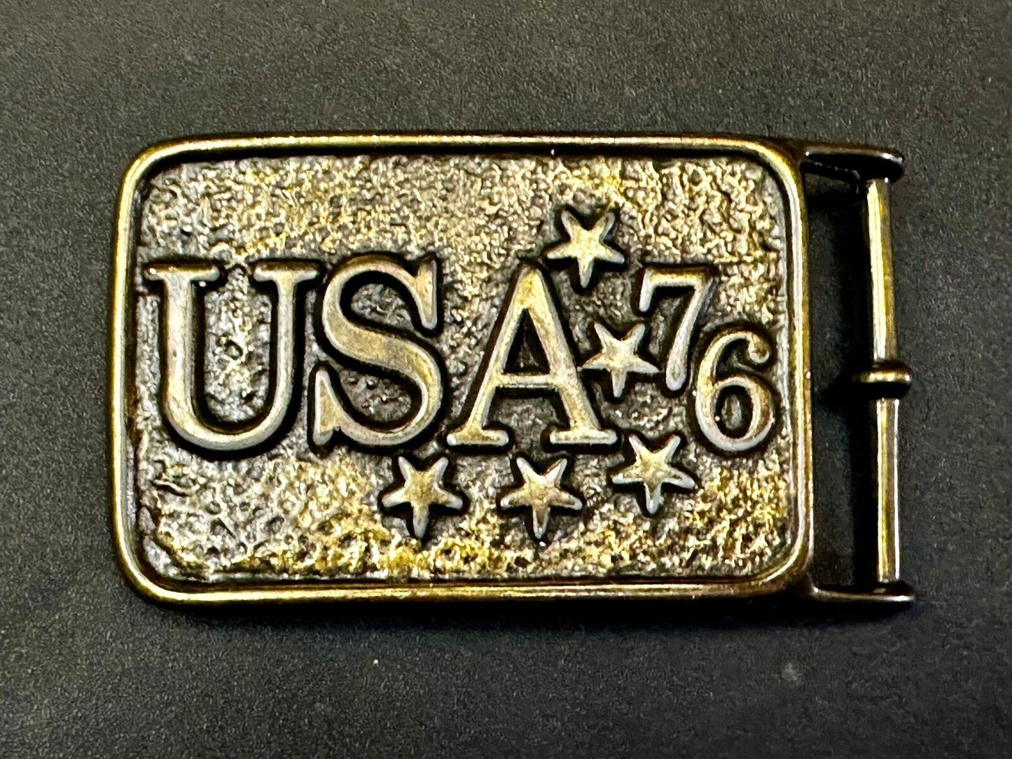 USA 76 Patriotic American Bicentennial Celebration Stars & Stripes Belt Buckle
