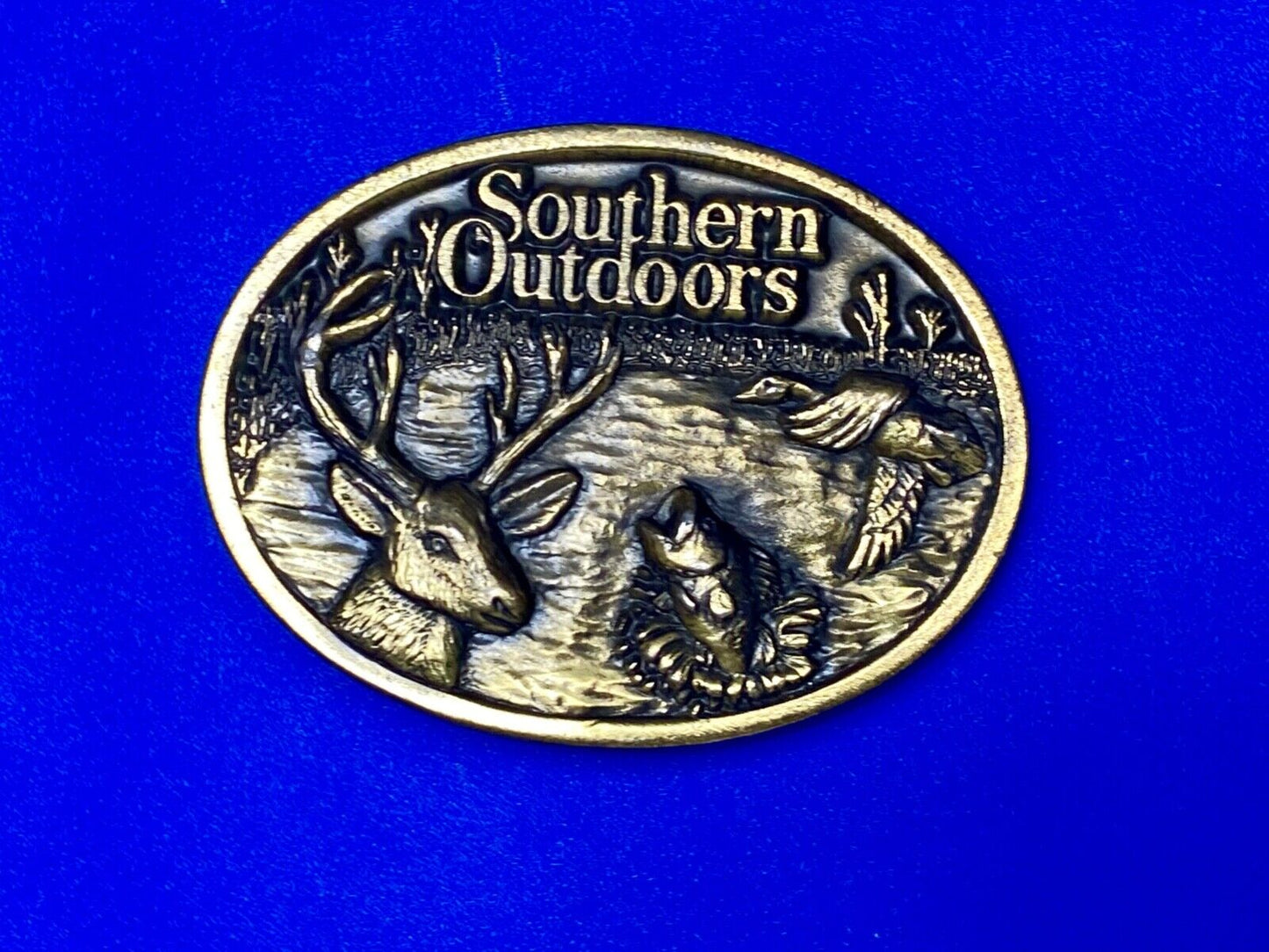 Vintage 1986 **Southern Outdoors Magazine** Commemorative Belt Buckle