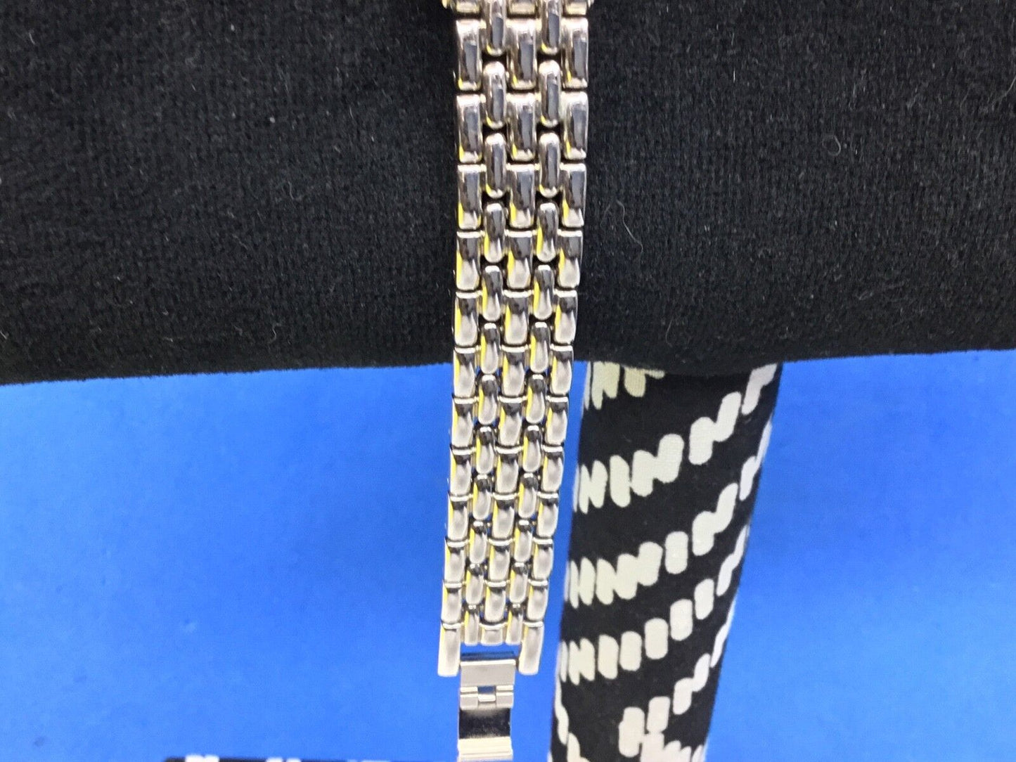 Bijoux Terner K-3516L Silver Tone Women’s Watch Working Well!