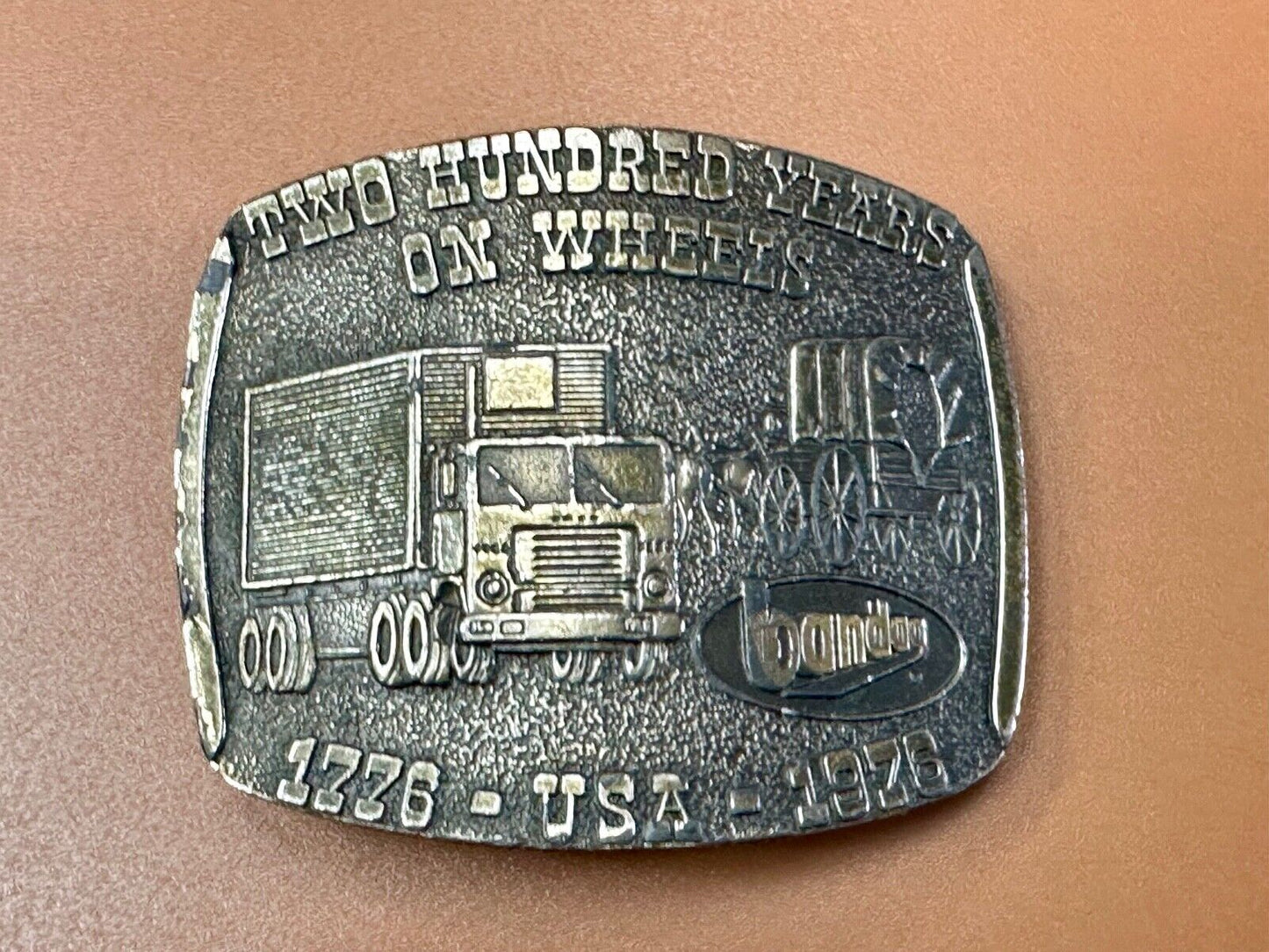 Bandog 200 years on wheels Semi Wagon Bicentennial belt buckle by Lewis Buckles