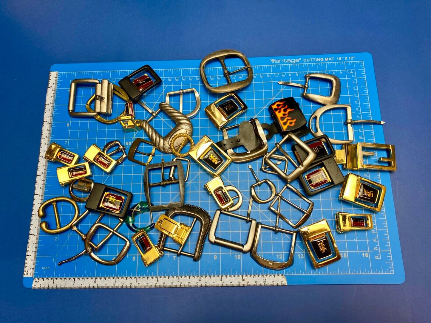 3 Pounds of Vintage & Modern Belt buckles -Lot, Grab Bag Resale Gifts Some NOS
