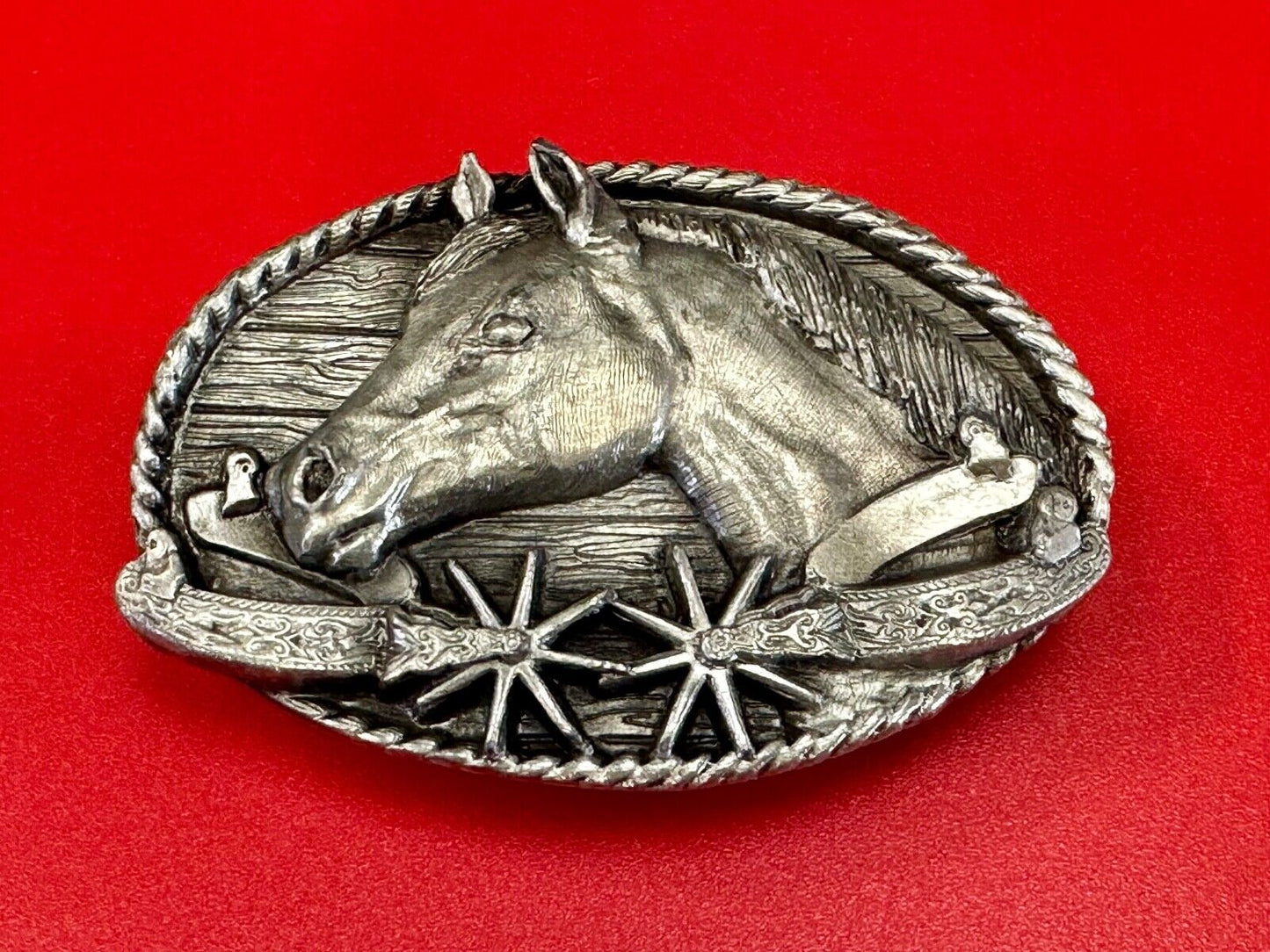 Vintage 1983 Cowboys Horse Lovers spurs siskiyou RARE belt buckle
