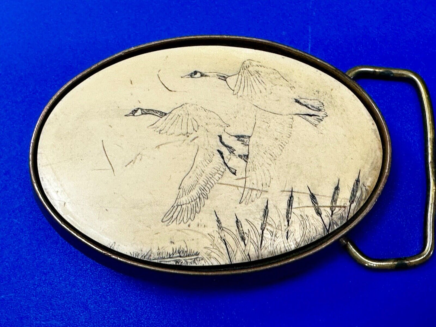 Two flying Ducks - Faux Scrimshaw Drawing Style Vintage Belt Buckle by Barlow