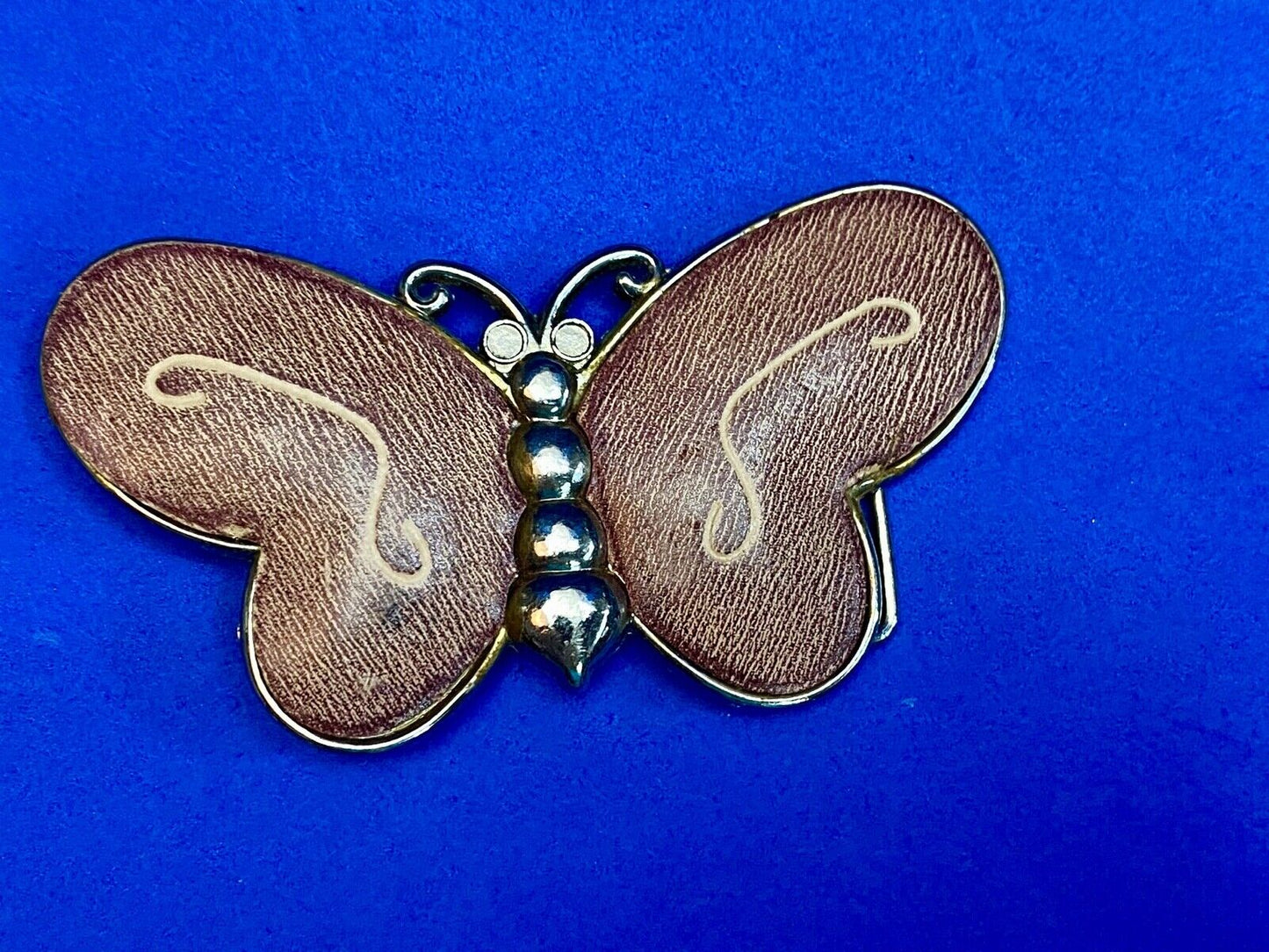 Beautiful large - 4" wide! Cut out figural Butterly, LX3060