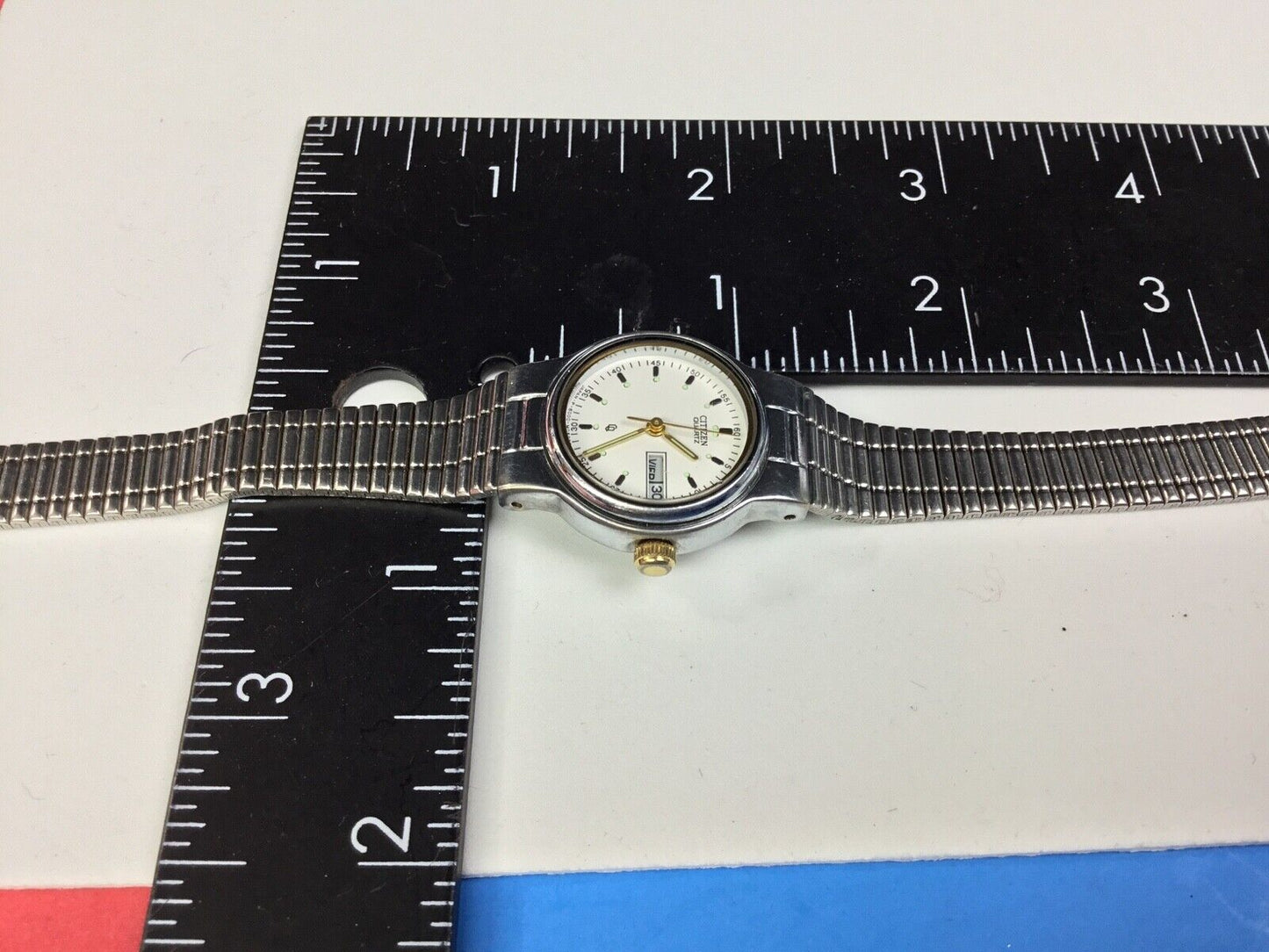Vintage Citizen Cq Quartz Day Date 6000 Watchsilver Gold Mesh Ladies Women's