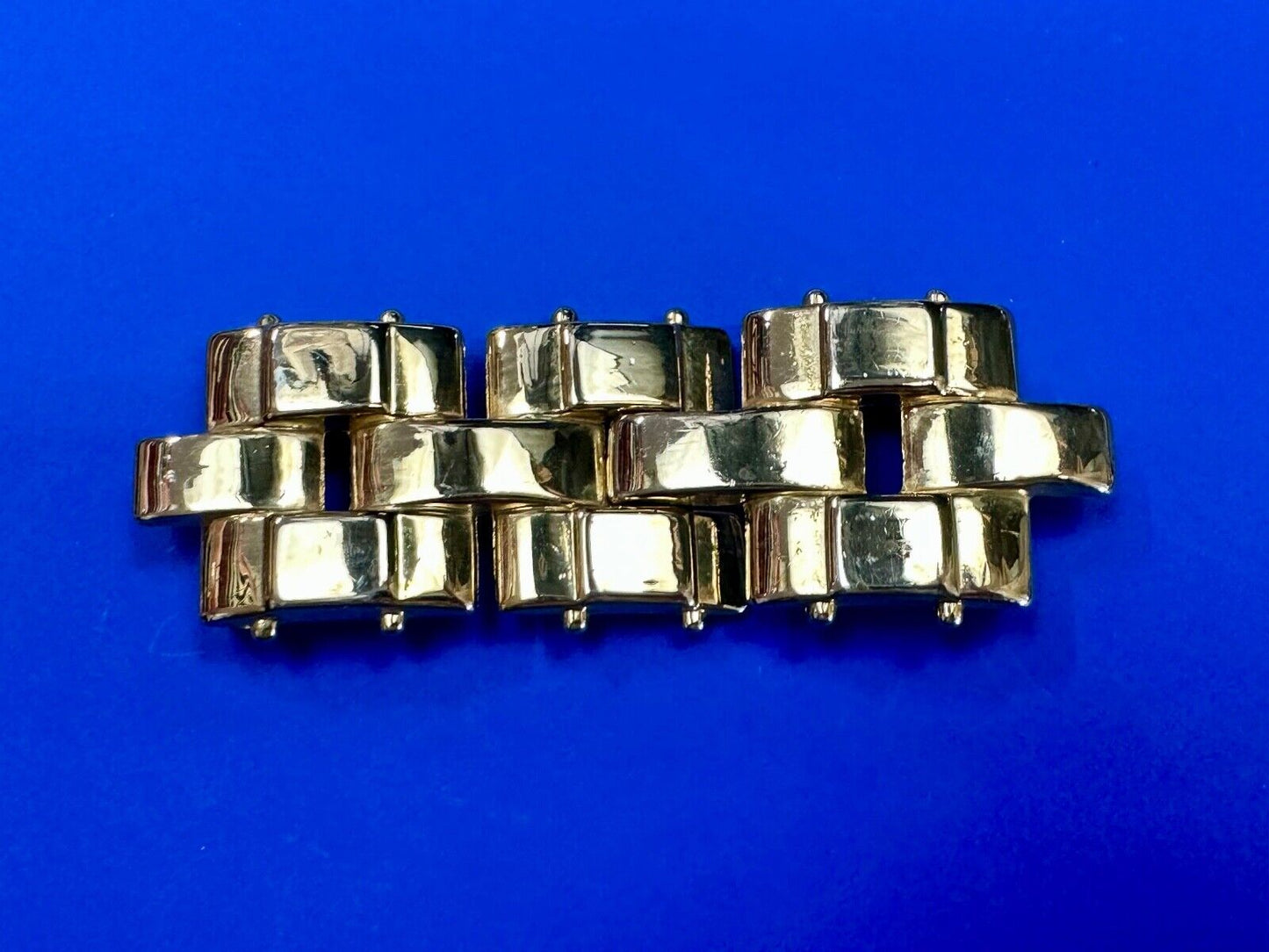 Three Segment gold tone belt buckle signed CK Oucor?