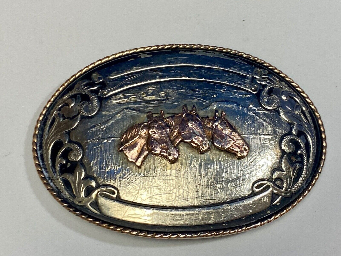 3 Horse Heads LARGE Black boarder belt buckle Comstock silversmiths 122 Grams!