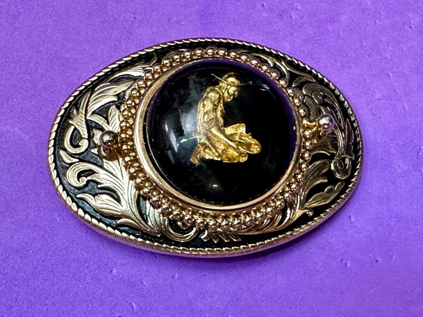 Artisan Gold Panning Beautiful centerpiece in Vintage western Belt Buckle
