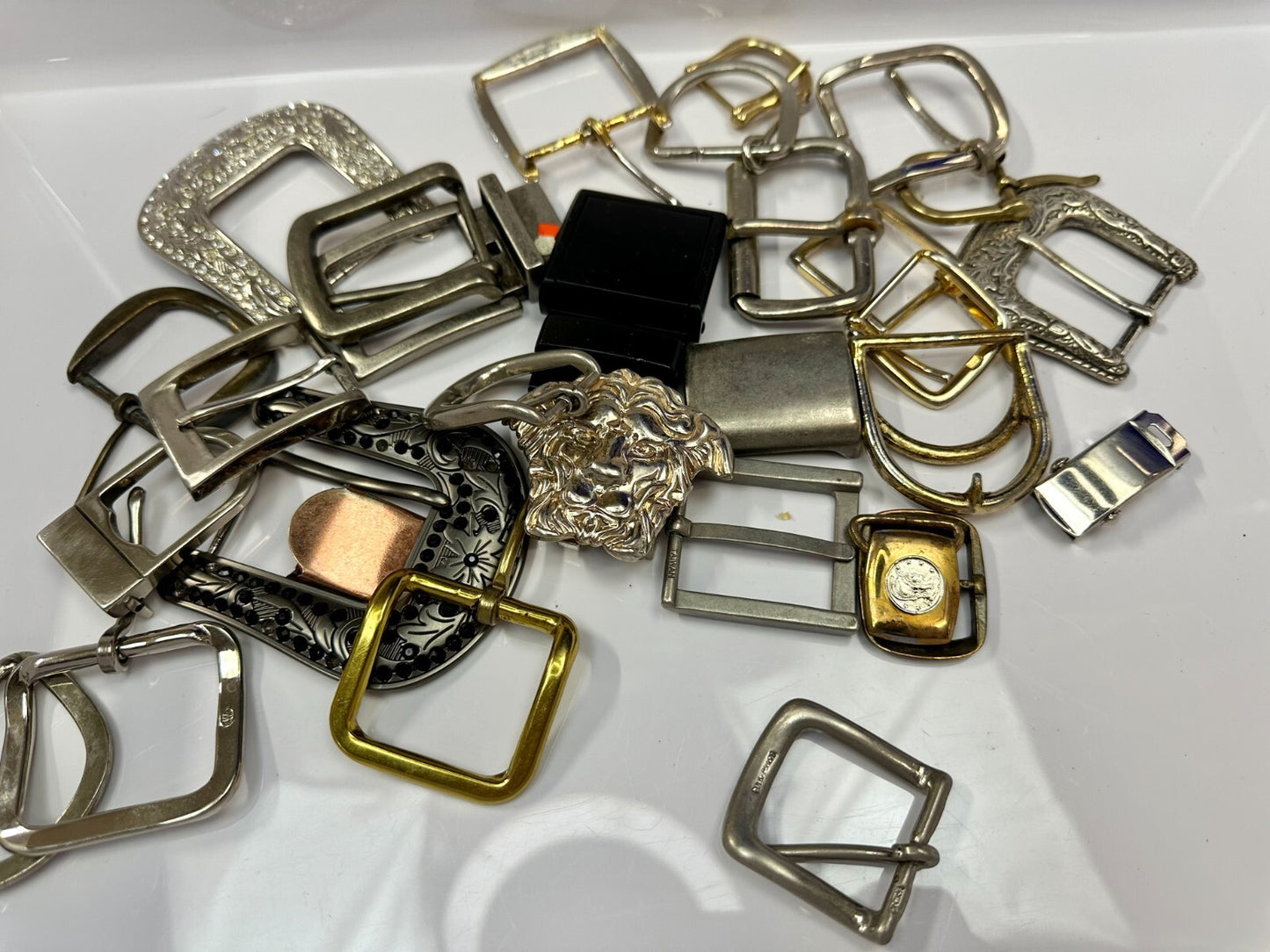 27 Piece Mixed Lot, Grab Bag - Resale Gifts! Vintage & Modern Belt Buckles