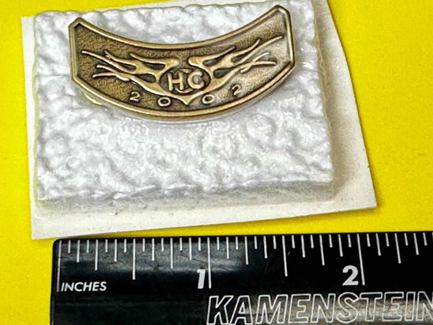 2002 Harley Davidson Owners Group HOG NOS Pin for Jacket or Vest