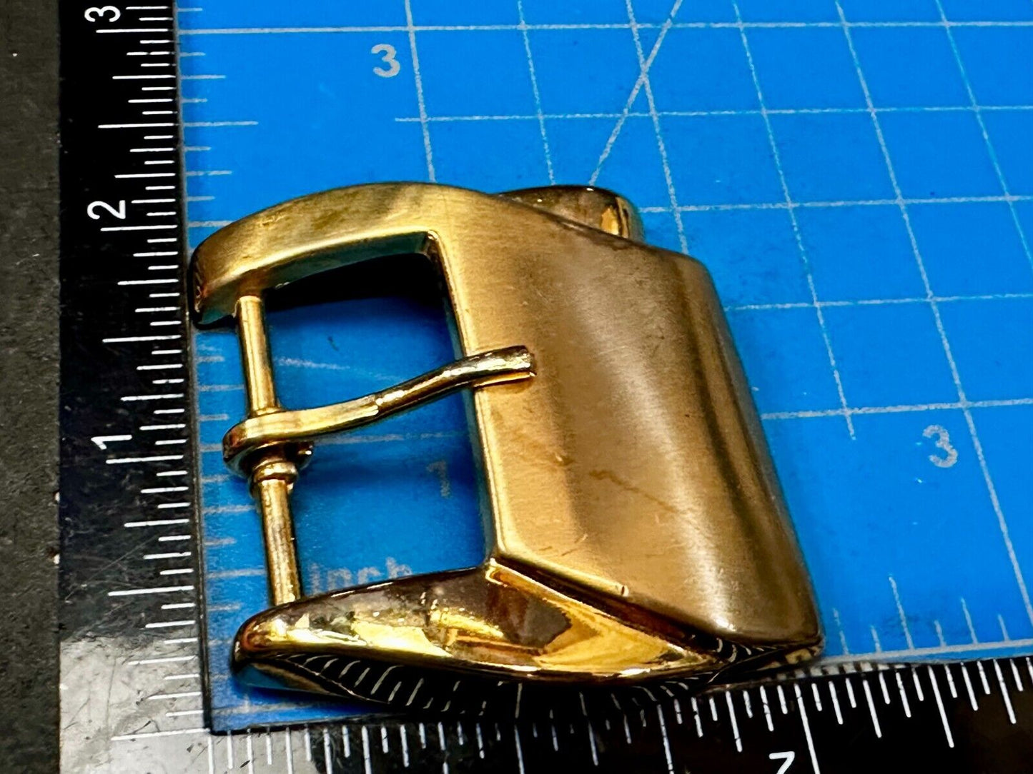 Unique Shaped Raised Gold Color Replacement Belt Buckle