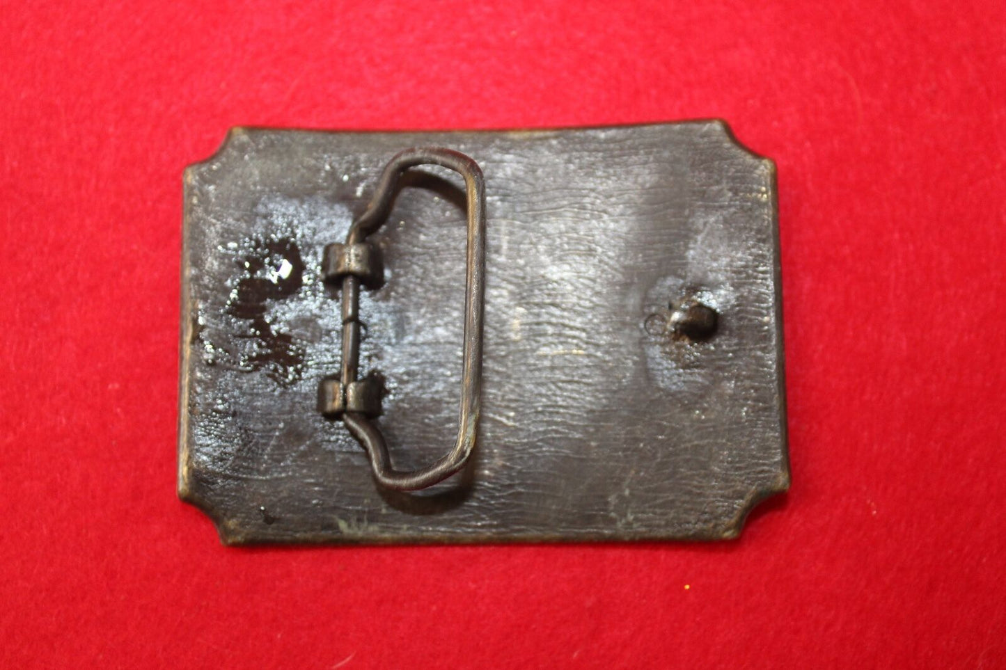 Vintage belt buckle, Covered wagon's and horses heading west?