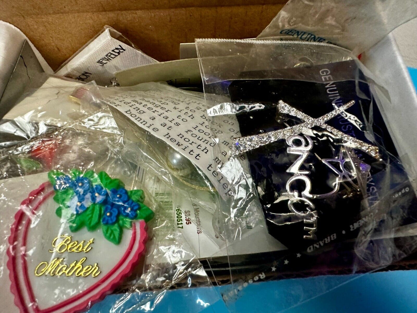 Vintage & Modern NOS Brooches & Pin's Resale Bulk Lot, Junk Drawer Grab Bag