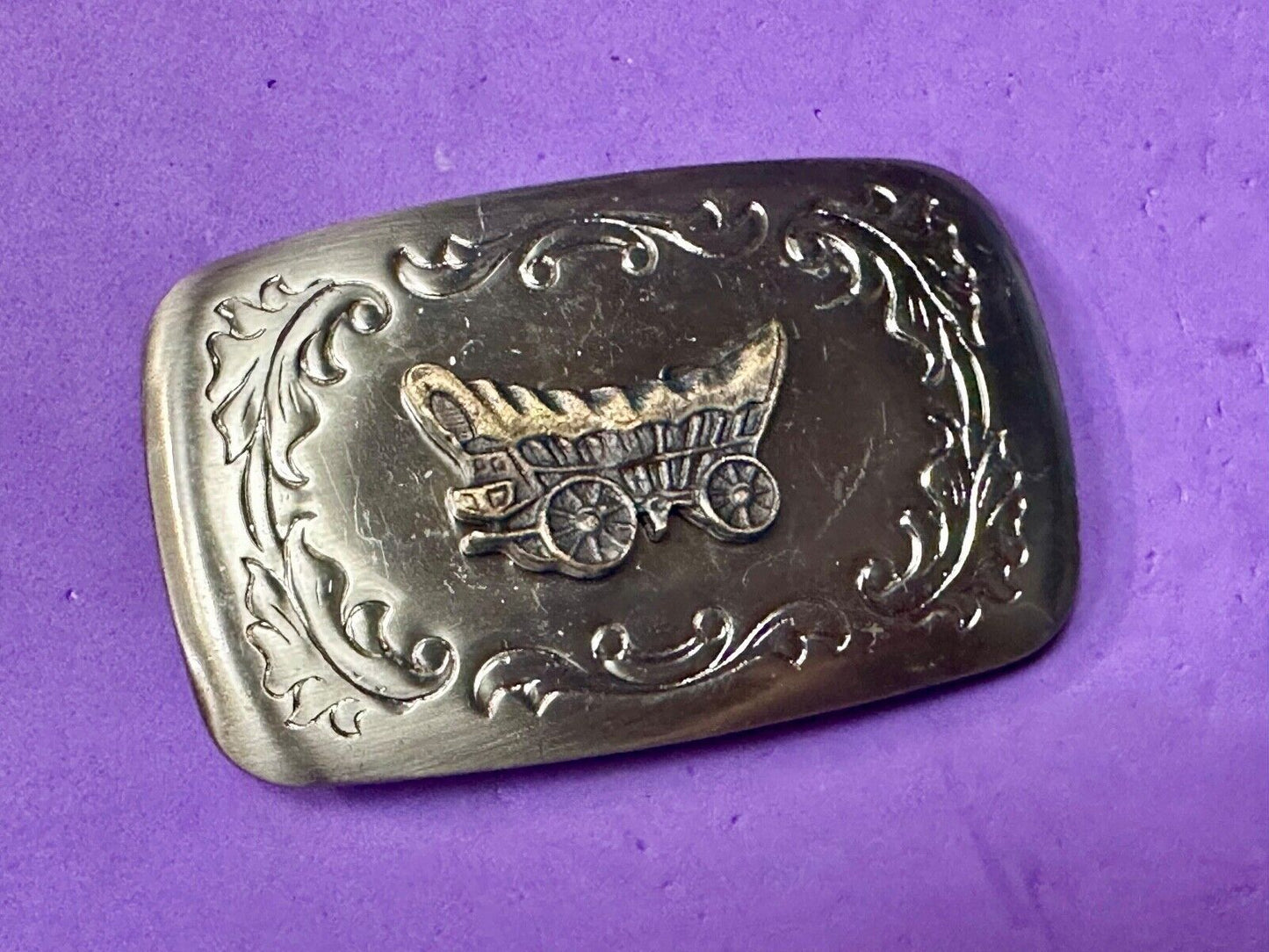Vintage covered wagon two tone western mixed metal belt buckle