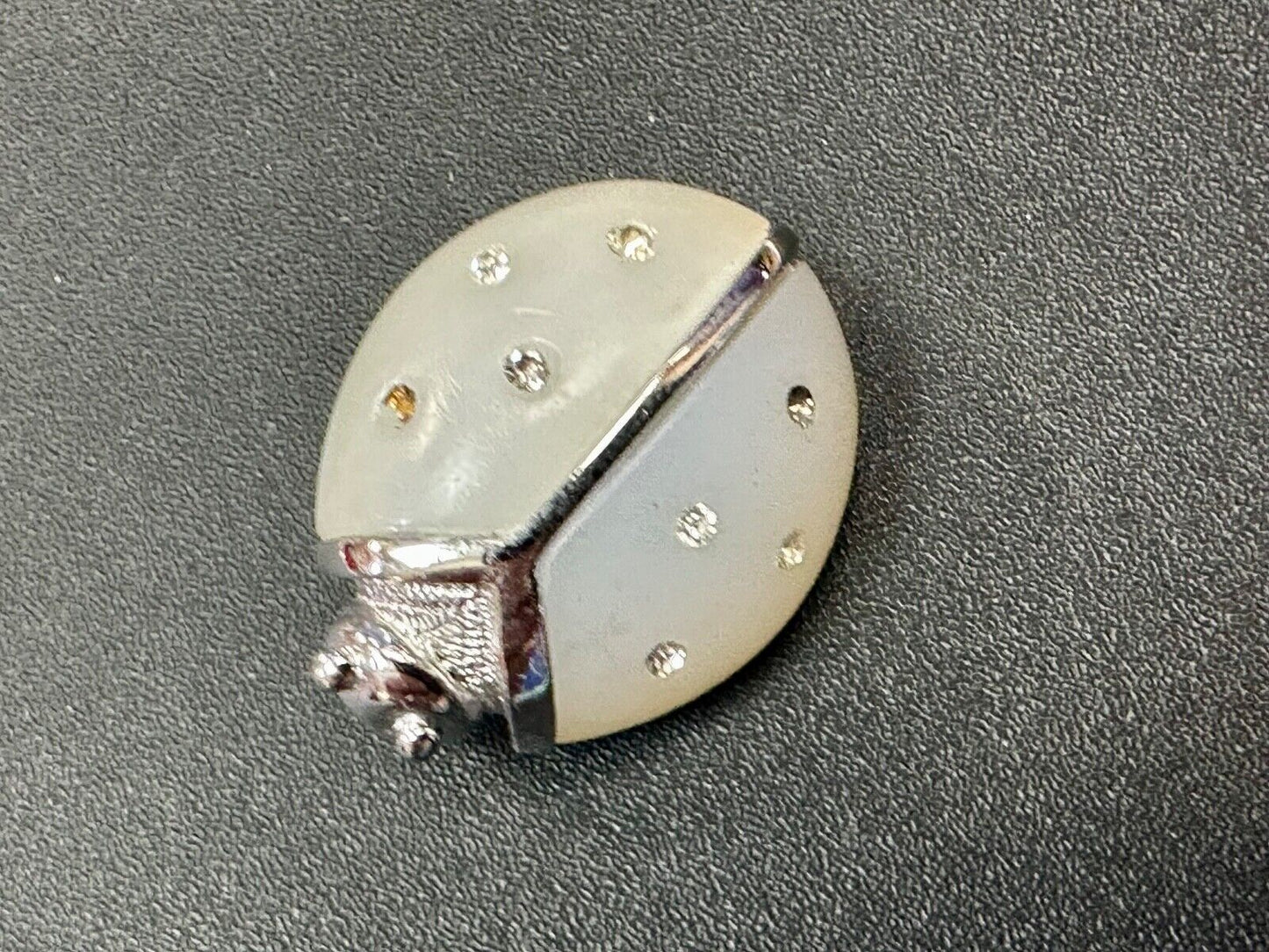 AVON Vintage LADYBUG LAPEL Pin Enamel Costume Jewelry missing rhinestone?