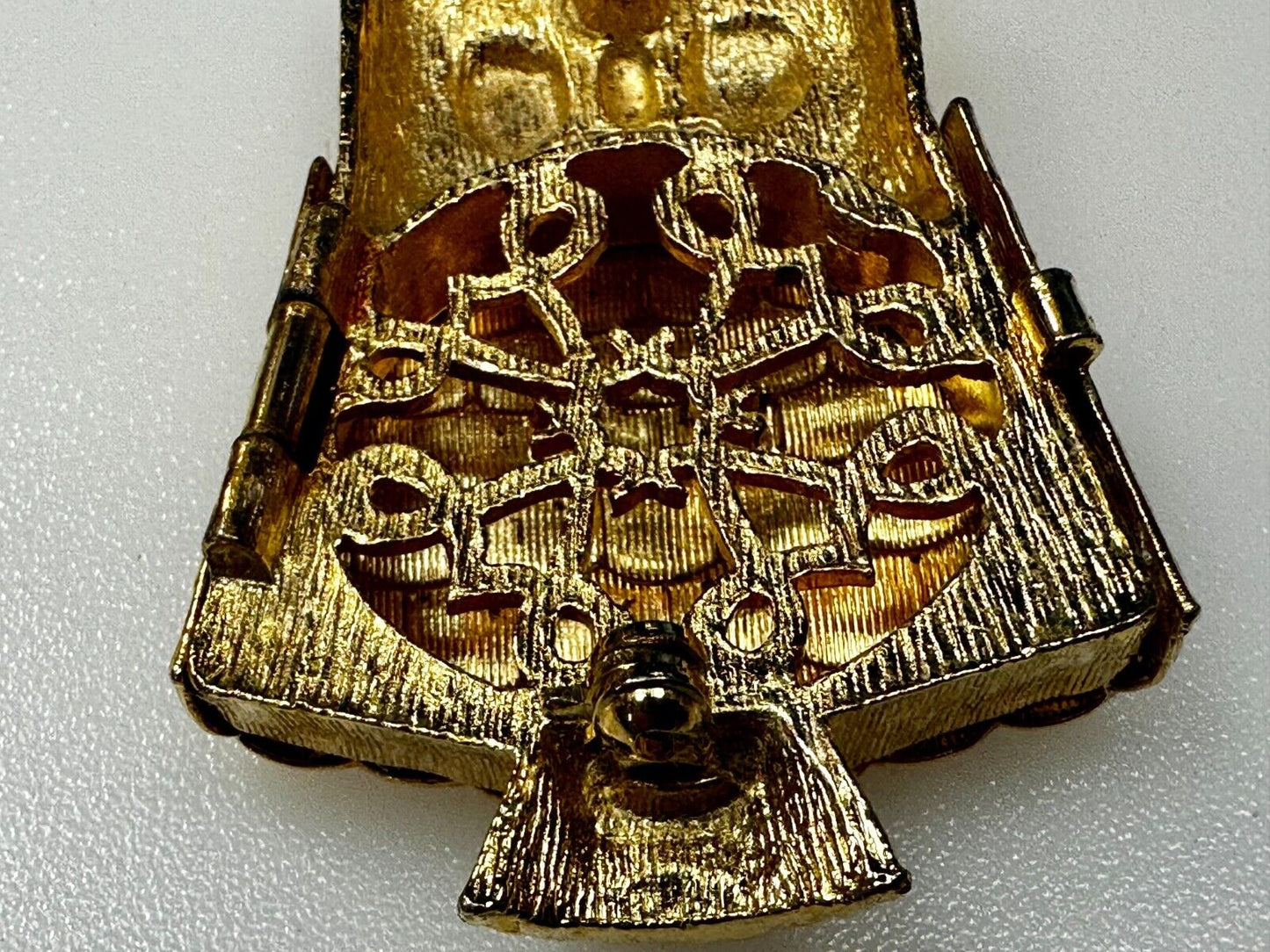 Beautiful Owl Perfume Glace Gold Tone Brooch Pin Signed by Avon