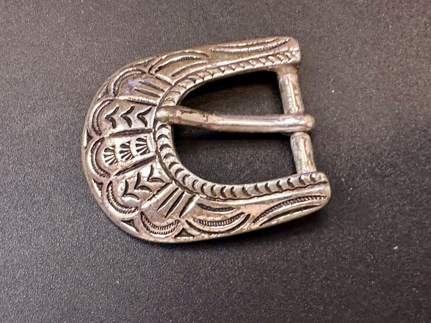 2" wide, silver tone ranger style Replacement Liz Claiborne belt buckle