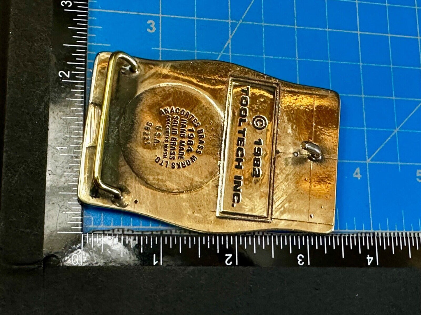 ToolTech Still Turning to the right Vtg. Anacortes Solid Brass 1984 Belt Buckle