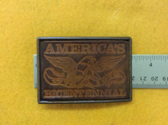 VINTAGE AMERICA'S BICENTENNIAL LEATHER BELT BUCKLE