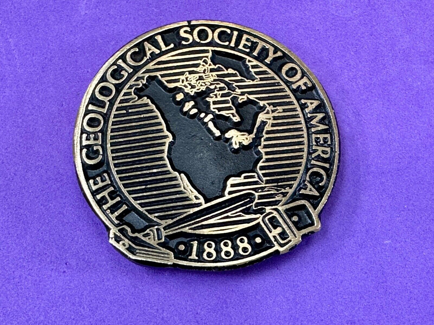 The Geological Society of America vintage solid brass round belt buckle